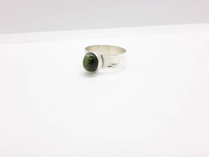 Cat Eye Ring
