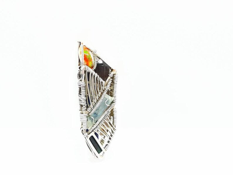 Fabwire Pendant