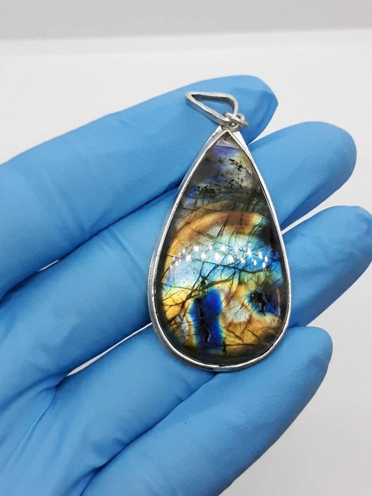 Spectrolite Pendant