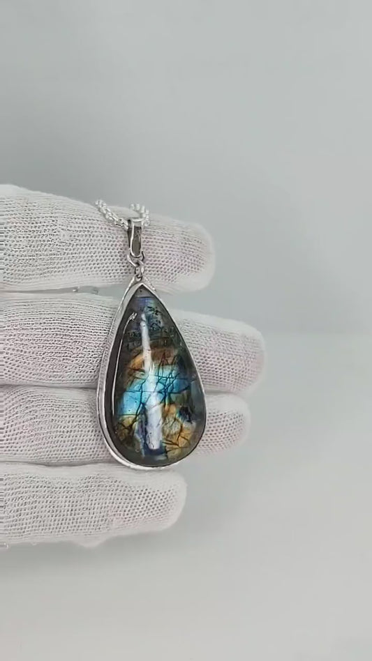 Spectrolite Pendant